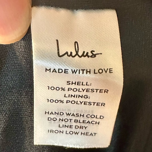 Endearing Elegance Black Satin Long Sleeve Maxi Dress
Lulus ‼️NWT‼️ - Picture 15 of 16